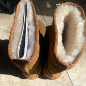 Uggs Koolaburra boots, new, women’s 11